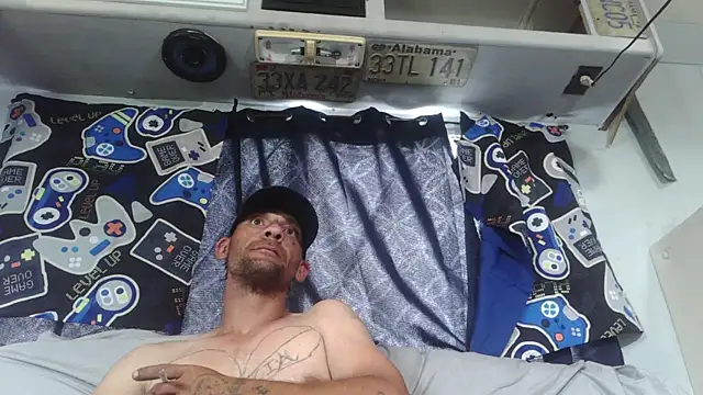 goodick4u28 online show from April 14, 2026, 7:09 pm