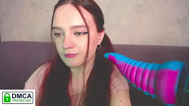 Alyssa   Scarlet online show from December 15, 2025, 9:24 am