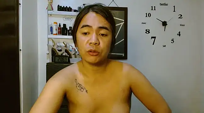 Snapshot of IvanaSuck_Cock chatting on January 29, 2025, 6:01 am IvanaSuck Cock online show from January 29, 2025, 6:01 am