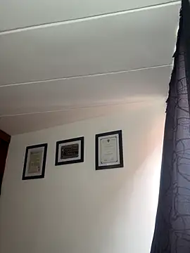 dayra angels online show from September 22, 2025, 6:10 pm