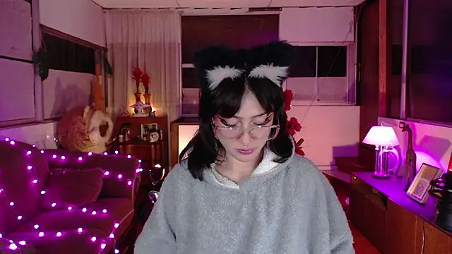 Aquamarinebubble online show from October 29, 2025, 2:25 am