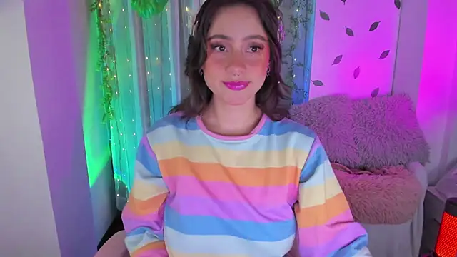 Aquamarinebubble online show from April 6, 2026, 3:04 am