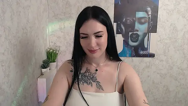 Snapshot of MisssShy_ chatting on February 17, 2026, 5:26 am MisssShy online show from February 17, 2026, 5:26 am