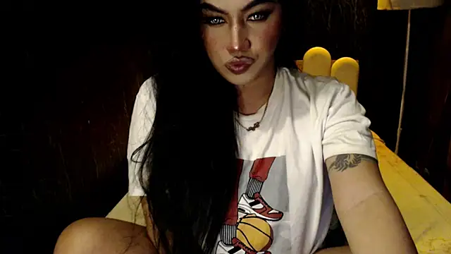 Snapshot of Felina_felicia chatting on March 7, 2026, 6:05 pm Felina felicia online show from March 7, 2026, 6:05 pm