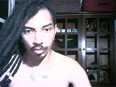 Snapshot of DarkSlim666 chatting on February 15, 2026, 3:36 am DarkSlim666 online show from February 15, 2026, 3:36 am