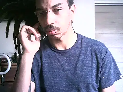 Snapshot of DarkSlim666 chatting on February 17, 2026, 11:29 am DarkSlim666 online show from February 17, 2026, 11:29 am