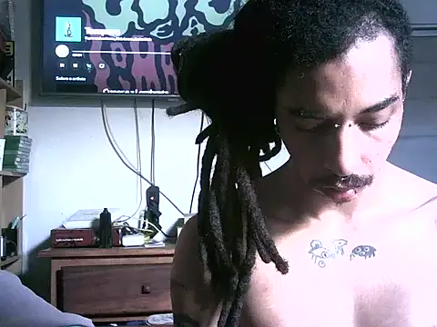 Snapshot of DarkSlim666 chatting on February 18, 2026, 8:38 pm DarkSlim666 online show from February 18, 2026, 8:38 pm