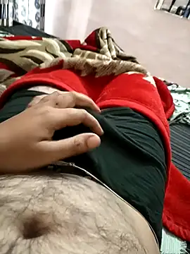 witchhunter1 online show from November 3, 2025, 5:42 am