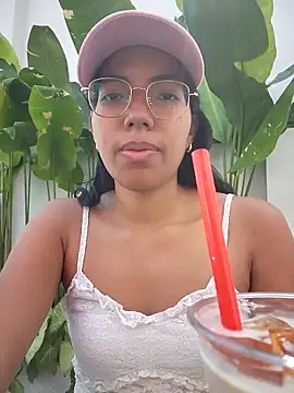 SheenaBrooke online show from February 4, 2026, 4:51 am