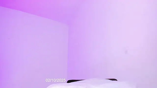 Snapshot of Coral_Princex chatting on October 3, 2025, 5:04 am Coral Princex online show from October 3, 2025, 5:04 am