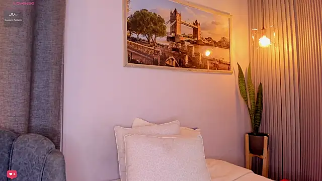 Assh lee  online show from January 29, 2025, 12:35 pm