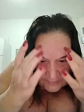 Yaya Mineira online show from May 18, 2026, 7:52 pm