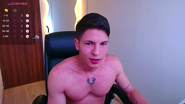 Snapshot of harrisoncuper chatting on February 27, 2025, 11:04 pm harrisoncuper online show from February 27, 2025, 11:04 pm