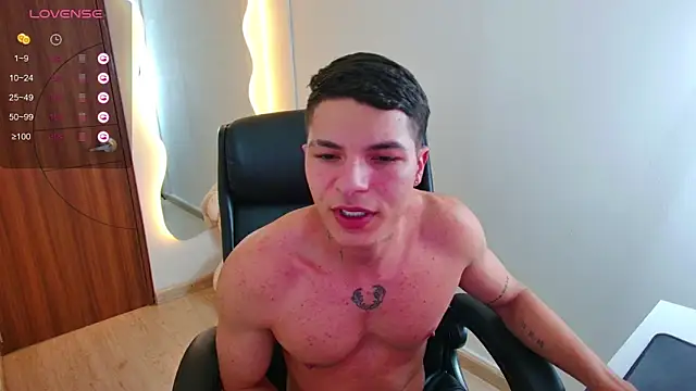 Snapshot of harrisoncuper chatting on September 12, 2025, 3:06 am harrisoncuper online show from September 12, 2025, 3:06 am