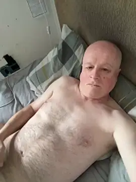 locallad88 online show from April 5, 2026, 8:44 am