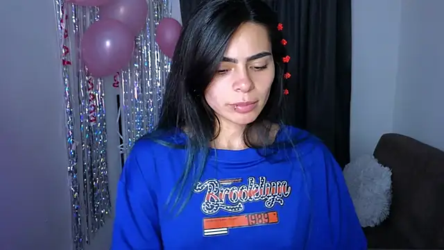 sexyladyy  online show from June 6, 2026, 2:38 am