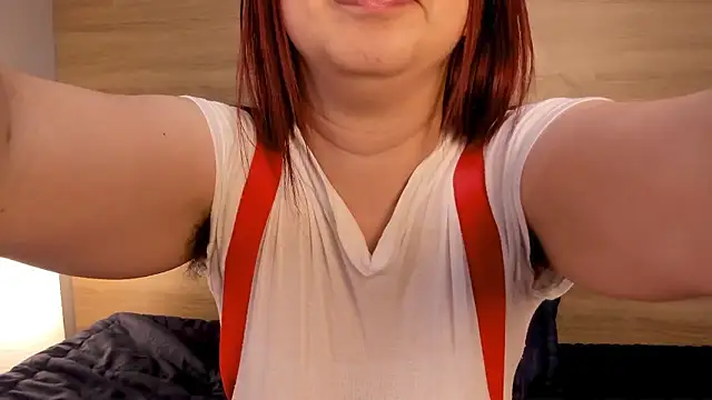 Snapshot of madelaine_blosson chatting on February 19, 2026, 10:11 am madelaine blosson online show from February 19, 2026, 10:11 am