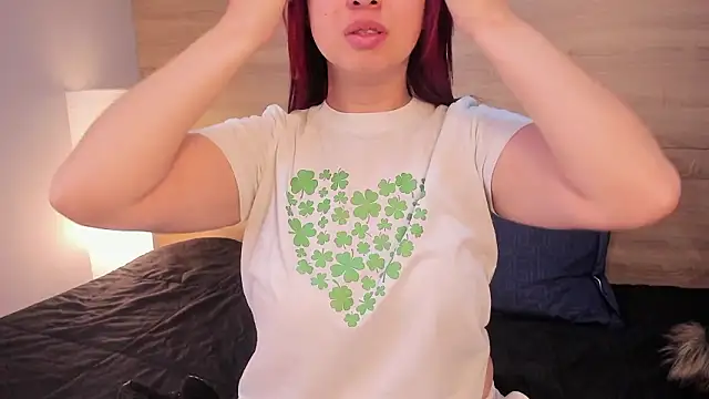 Snapshot of madelaine_blosson chatting on February 21, 2026, 10:49 am madelaine blosson online show from February 21, 2026, 10:49 am