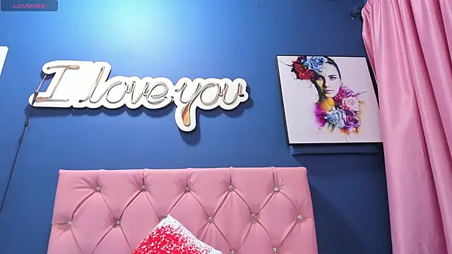  Valeria Brown online show from September 28, 2025, 8:03 pm