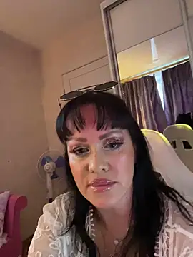 Lolaley2 online show from February 15, 2026, 1:41 pm