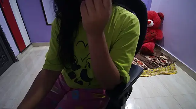 BabyNaina online show from January 17, 2025, 6:02 pm