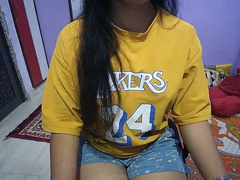 BabyNaina online show from January 6, 2026, 7:01 am