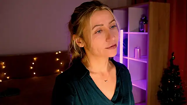 Snapshot of ZoeGrant chatting on January 9, 2026, 6:53 pm ZoeGrant online show from January 9, 2026, 6:53 pm