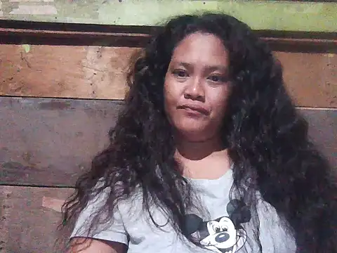 Ericababes online show from April 5, 2026, 9:34 pm