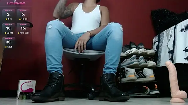 TomLover 12 online show from December 6, 2024, 10:49 am