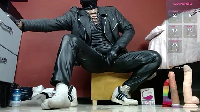 TomLover 12 online show from January 29, 2025, 3:01 am