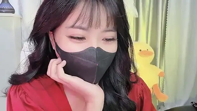 Mya Lee online show from February 10, 2025, 4:25 pm