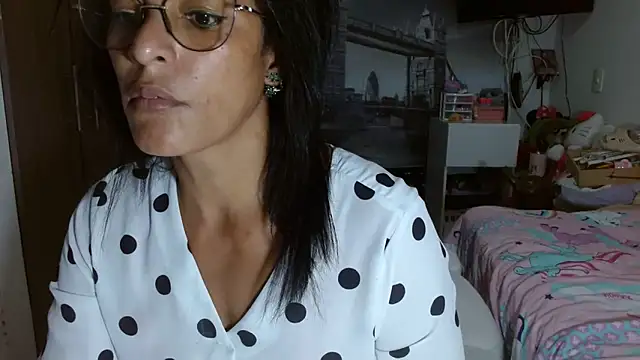 Snapshot of kateleyagrey chatting on December 4, 2024, 11:02 pm kateleyagrey online show from December 4, 2024, 11:02 pm