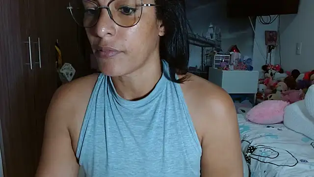 Snapshot of kateleyagrey chatting on December 22, 2024, 12:07 am kateleyagrey online show from December 22, 2024, 12:07 am