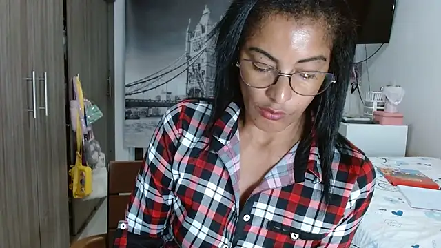 Snapshot of kateleyagrey chatting on January 29, 2025, 12:12 am kateleyagrey online show from January 29, 2025, 12:12 am