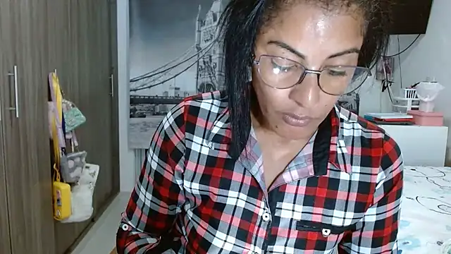 Snapshot of kateleyagrey chatting on February 4, 2025, 2:07 am kateleyagrey online show from February 4, 2025, 2:07 am