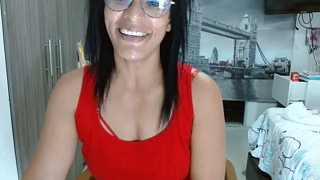 Snapshot of kateleyagrey chatting on February 6, 2025, 12:33 am kateleyagrey online show from February 6, 2025, 12:33 am