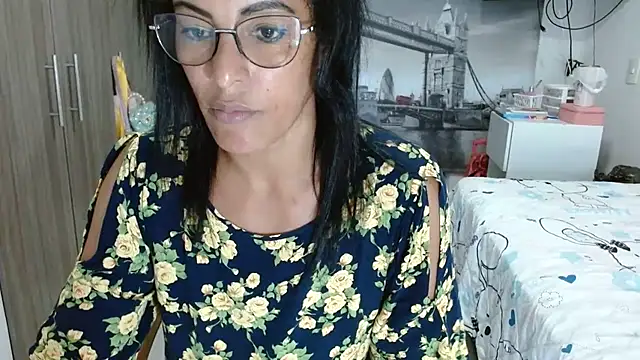 Snapshot of kateleyagrey chatting on February 9, 2025, 2:06 am kateleyagrey online show from February 9, 2025, 2:06 am