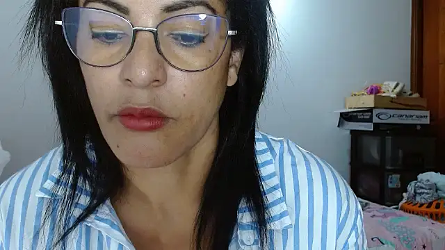 Snapshot of kateleyagrey chatting on March 14, 2025, 12:40 pm kateleyagrey online show from March 14, 2025, 12:40 pm