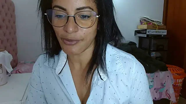 Snapshot of kateleyagrey chatting on March 20, 2025, 4:20 pm kateleyagrey online show from March 20, 2025, 4:20 pm