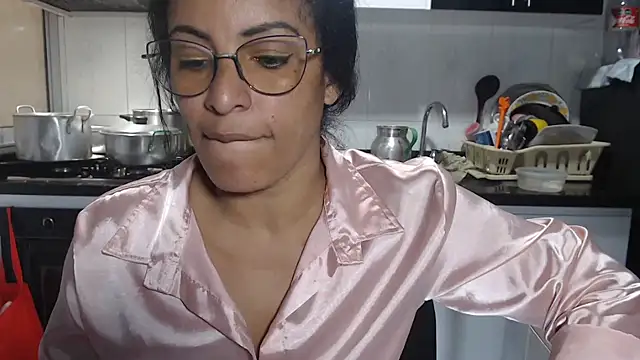 Snapshot of kateleyagrey chatting on September 30, 2025, 6:46 pm kateleyagrey online show from September 30, 2025, 6:46 pm