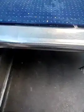 Snapshot of GeilerSchweizer chatting on November 3, 2025, 3:57 pm GeilerSchweizer online show from November 3, 2025, 3:57 pm