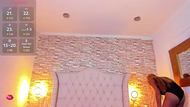 Lucia-sex online show from March 17, 2025, 8:09 pm