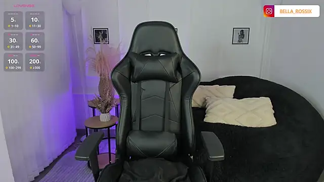 BellaRossii online show from November 12, 2025, 12:44 am