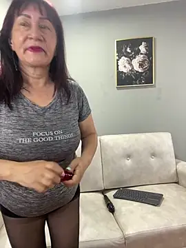 Savvanahh online show from November 6, 2025, 11:55 am