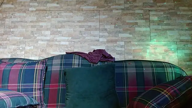 Tatted21xxx online show from March 16, 2025, 8:21 pm