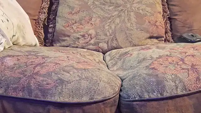 Snapshot of highstepper500 chatting on October 13, 2025, 6:35 am highstepper500 online show from October 13, 2025, 6:35 am