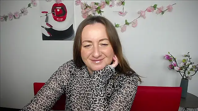 Abby Taylorr online show from November 19, 2025, 7:19 am