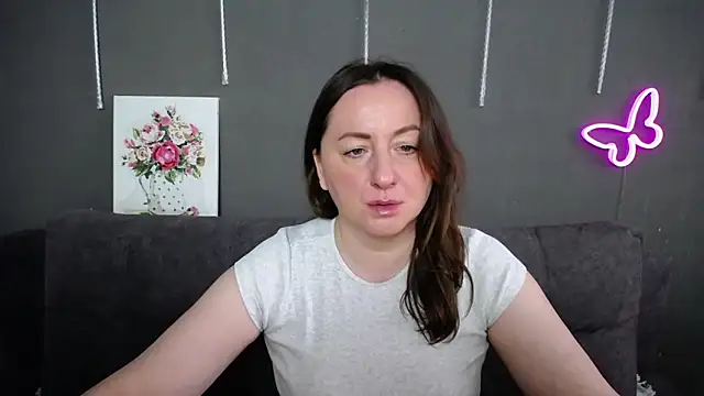 Snapshot of Abby_Taylorr chatting on April 19, 2026, 6:24 am Abby Taylorr online show from April 19, 2026, 6:24 am