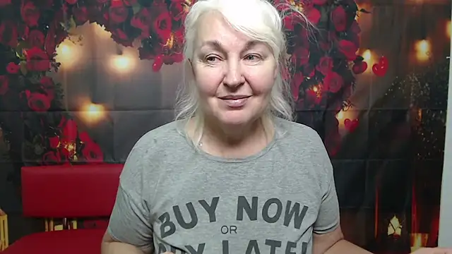 Snapshot of BlondyLeeBest chatting on January 24, 2025, 7:28 pm BlondyLeeBest online show from January 24, 2025, 7:28 pm