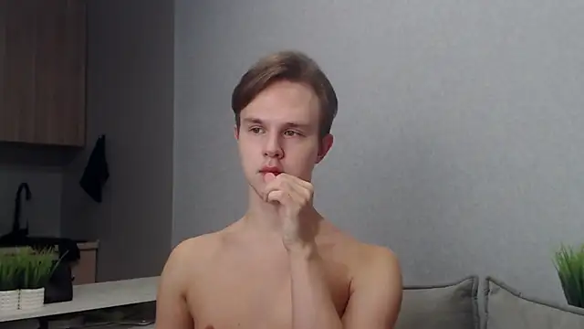 MartinMendez online show from November 13, 2025, 9:30 am